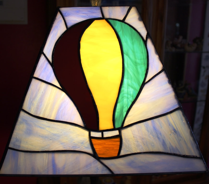 Stained-glass lamp side 2, hot-air balloon 